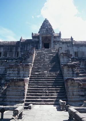 釣り人の間で人気のレイドジャパンとは